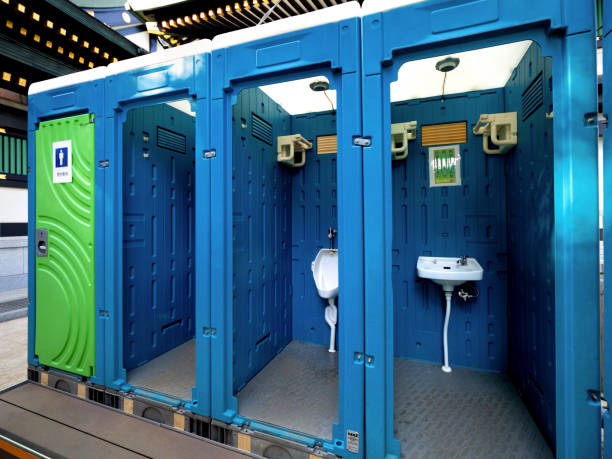 Porta potty delivery and setup in Glendale Heights, IL